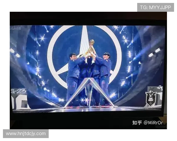 BLG与JDG激战正酣 谁将笑傲英雄联盟全球总决赛巅峰对决